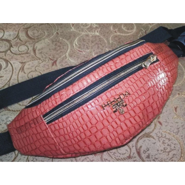 / Сумка-бананка жіноча, шкір-зам, молодіжна, глянцева, на пояс, кораловий