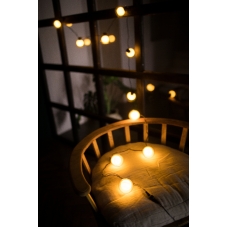 / Світлодіодна гірлянда-нитка чорний дріт 10 LED Euro Led 3 м теплий білий