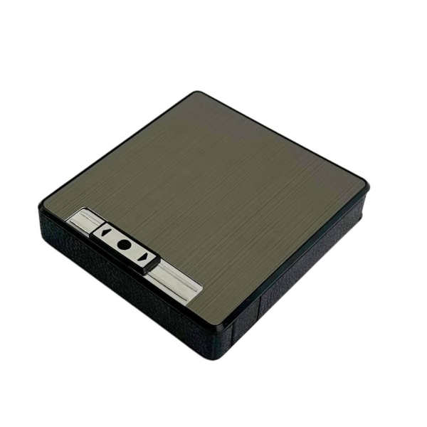 Портсигар на 20 сигарет 1-117 з USB запальничкою метал чорний