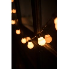 / Світлодіодна гірлянда-нитка чорний дріт 20 LED Euro Led 4 м матова теплий білий