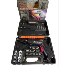 / Аккумуляторная отвертка в кейсе с насадками