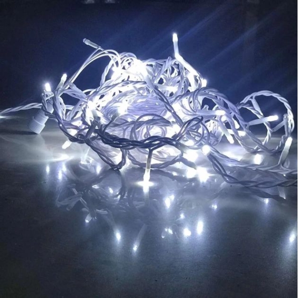 / Світлодіодна гірлянда-нитка білий дріт 200 LED Euro Led 14 м 8 режимів білий