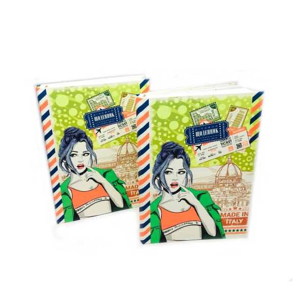/ Щоденник А5  недатований (138*197мм), 320стор, інт.обкл.МІКРОТИСНЕННЯ диз.18294