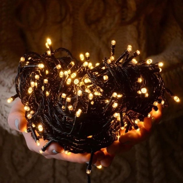 / Світлодіодна гірлянда-нитка чорний дріт 101 LED Xmas 9 м 8 режимів теплий білий