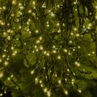 Світлодіодна гірлянда-бахрома вулична чорний дріт 405 LED ліхтарики 25 м жовтий