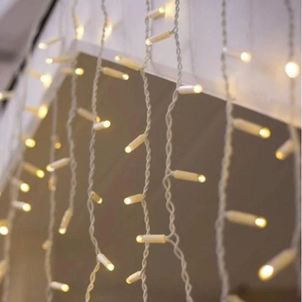 / Світлодіодна гірлянда-бахрома дощик білий дріт 120 LED Magic Lights 3 м вулична теплий білий
