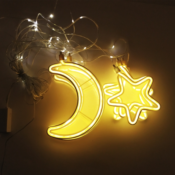 / Світлодіодна гірлянда-бахрома "Зірка та місяць" 3 м х 0.7 м Magic Lights теплий білий