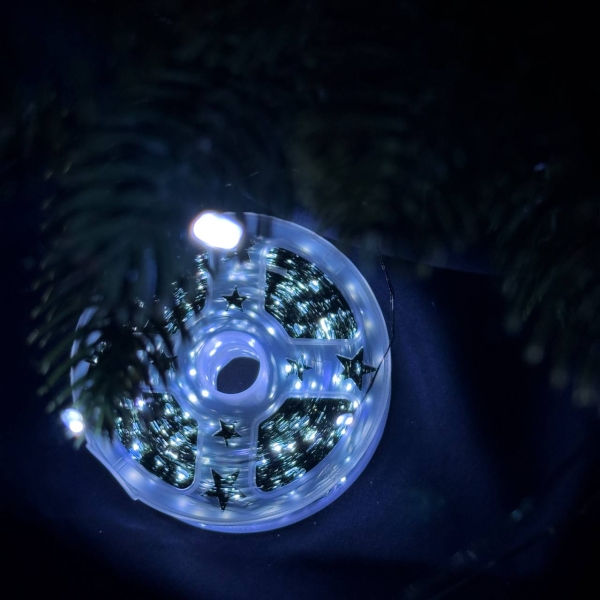 Світлодіодна гірлянда-нитка зелений дріт 2000 LED Роса на котушці з пультом крапля 200 м білий